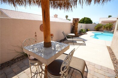 Poolside dining