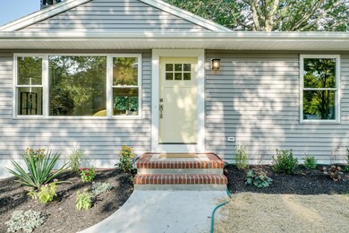 22 Oakcrest Dr, Neptune, NJ 07753 - photo 3