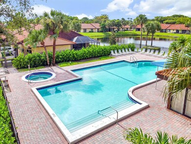 7237 Solandra Ln, Tamarac, FL 33321 - photo 2