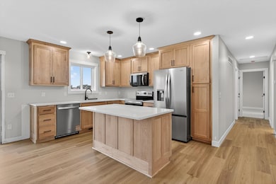 655 1st St SE, Plainview, MN 55964 - photo 2