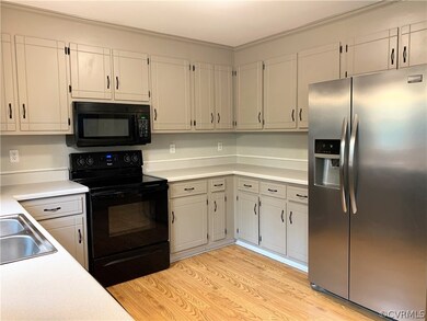 5205 Timbercreek Dr, North Chesterfield, VA 23237 - photo 6