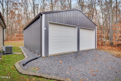 262 Allenwood Dr, Surgoinsville, TN 37873 - photo 4