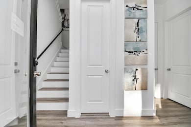 9010 Laverne Crescent, Houston, TX 77080 - photo 5