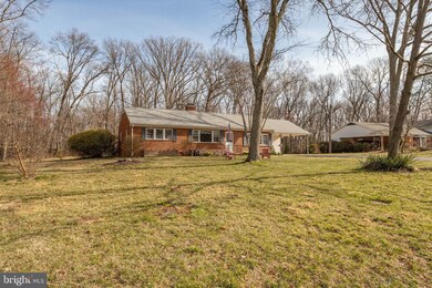 9004 Ellenwood Ln, Fairfax, VA 22032 - photo 5