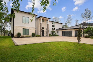 Nestled in the highly desirable Benders Landing co