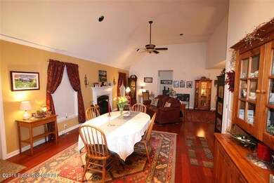 Dining Room to LR View