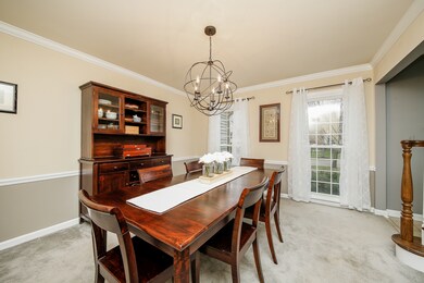 87 Venetian Way Cir, Wheaton, IL 60189 - photo 4