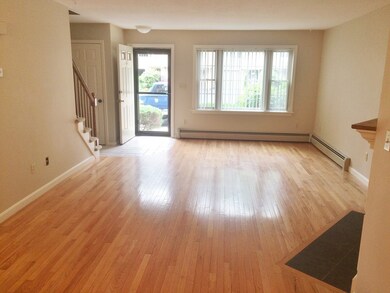 30 Walnut Cir, MerriMacK, NH 03054 - photo 2