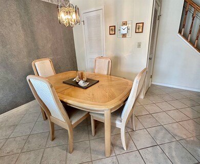 401 E Denver Ave unit 204, Wildwood, NJ 08260 - photo 7