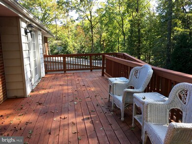 16012 Malcolm Dr, Laurel, MD 20707 - photo 5