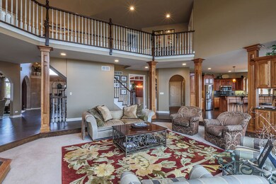 4427 Esquire Cir, Naperville, IL 60564 - photo 7