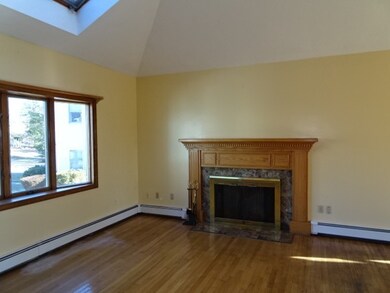 8 Falconer Cir, Waltham, MA 02451 - photo 4