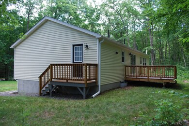 1097 Hubbardston Rd, Barre, MA 01005 - photo 5