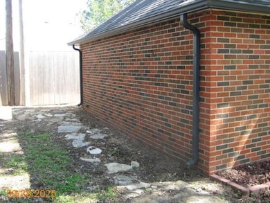 1712 W 13th St N, Wichita, KS 67203 - photo 3