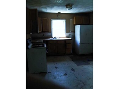 113 Mitchell St, Providence, RI 02907 - photo 4