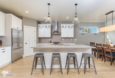 Kitchen_IMG_2434-SMALL