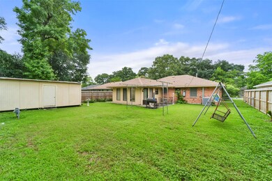 2223 Libbey Dr, Houston, TX 77018 - photo 5