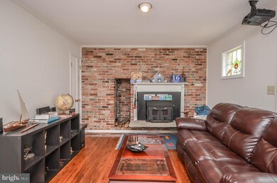 7912 Railroad St, Dunn Loring, VA 22027 - photo 4