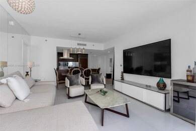 Icon Brickell Tower 2 unit 3511, Miami, FL 33131 - photo 7