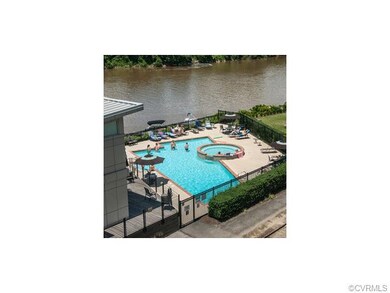 Fabulous pool right on the river for neighborhood 