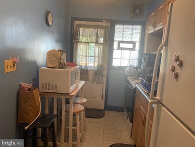 8634 Rock Oak Rd, Parkville, MD 21234 - photo 7