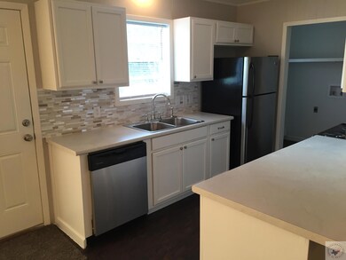 3104 Carver Cir, Texarkana, TX 75501 - photo 3