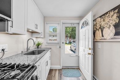 15 Manor Ct unit 15, Springfield, MA 01118 - photo 5