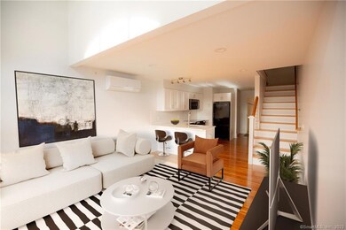 Virtually Staged, living room
