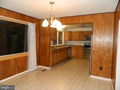 20230 Buck Redman Ln, Callaway, MD 20620 - photo 3