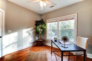 Office/bedroom 2