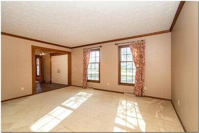 492 E Pioneer Trail, Aurora, OH 44202 - photo 7