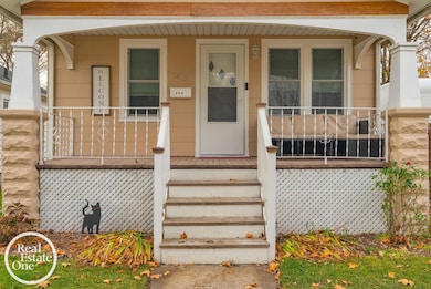 1413 14th St, Port Huron, MI 48060 - photo 4