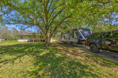 20331 County Road 510, Brazoria, TX 77422 - photo 7