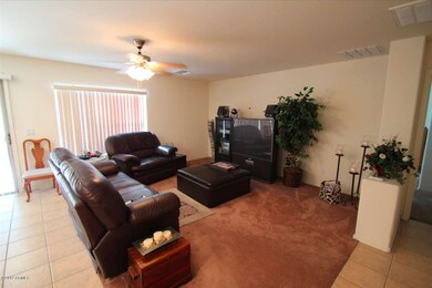 FAMILYROOM