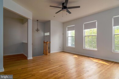 12320 Quilt Patch Ln, Bowie, MD 20720 - photo 4