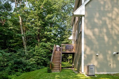 19 Bayview Drive WEB 06