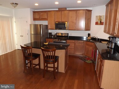 3011 Chesapeake Dr, Dumfries, VA 22026 - photo 2