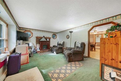 107 Rockingham Rd unit A, Londonderry, NH 03053 - photo 4