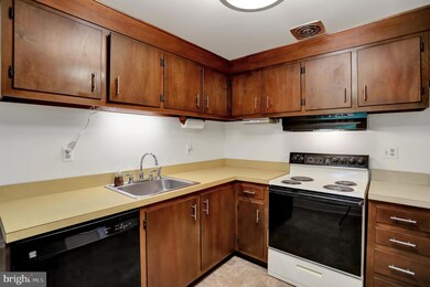 2412 Eugene Ave, Sparrows Point, MD 21219 - photo 6