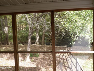 107 W Sarah St, Milford, PA 18337 - photo 4