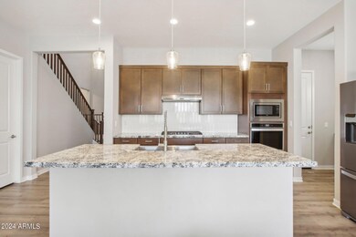 E Toledo Ave-012