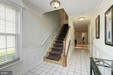 5445 Summer Leaf Ln, Alexandria, VA 22312 - photo 4