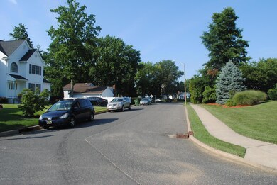 211 Conifer Crest Way, Eatontown, NJ 07724 - photo 3