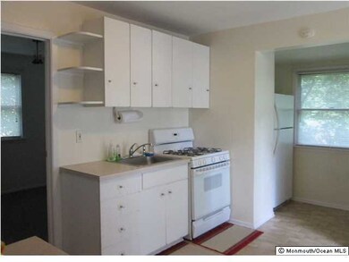 433 Cedar Ave, North Middletown, NJ 07748 - photo 4