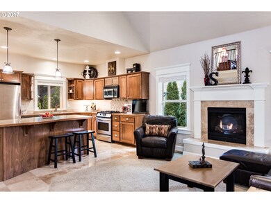 Kitchen/Living Room