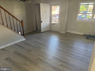 423 Calvert St, Chestertown, MD 21620 - photo 3