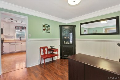 Dining Room Entry to Kitchen.