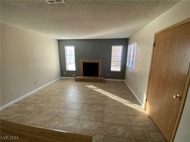 2685 Bryandouglas Dr unit C, Las Vegas, NV 89121 - photo 3
