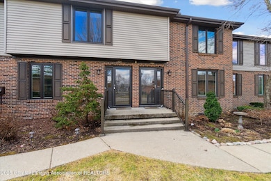 2-1354-Chartwell-Carriage-Way-N-East-Lan