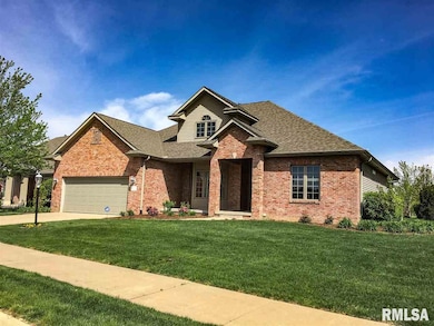 4621 N Weaverridge Blvd, Peoria, IL 61615 - photo 2